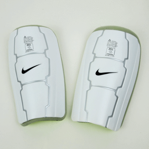 NIKE TOTAL 90 EXP SHINGUARD - WHITE